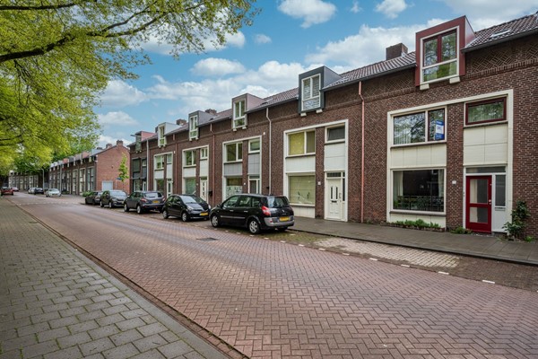 Medium property photo - Van Limburg Stirumlaan 71, 5037 SG Tilburg